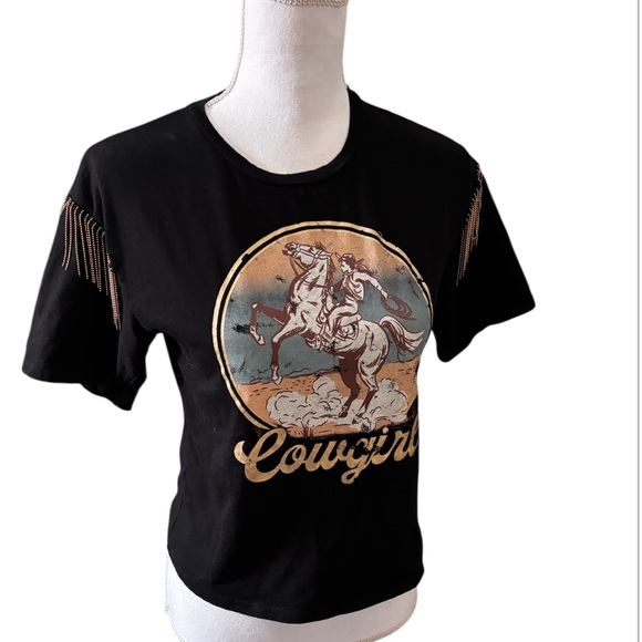 Organic Generation Tops - Organic Generation Cowgirl Tassel Sleeve Graphic Black Crop T-Shirt